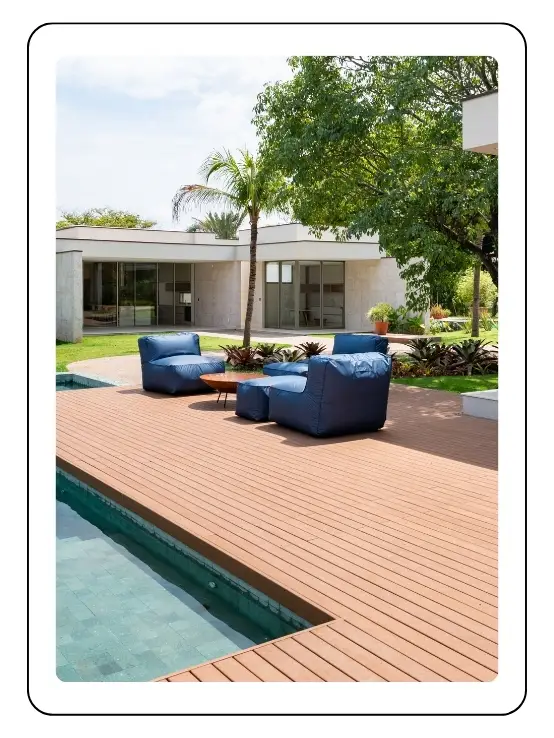 Deck e Piscina